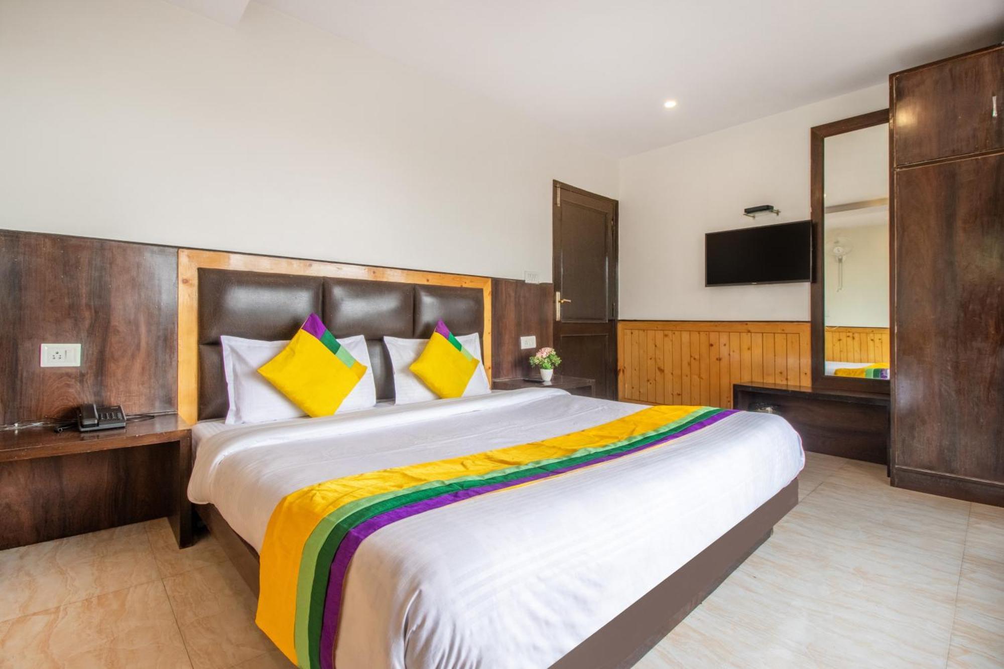 Itsy Hotels Avantika With Forest View Шімла Екстер'єр фото