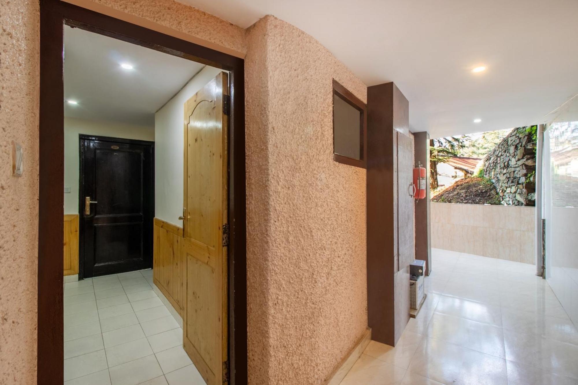 Itsy Hotels Avantika With Forest View Шімла Екстер'єр фото